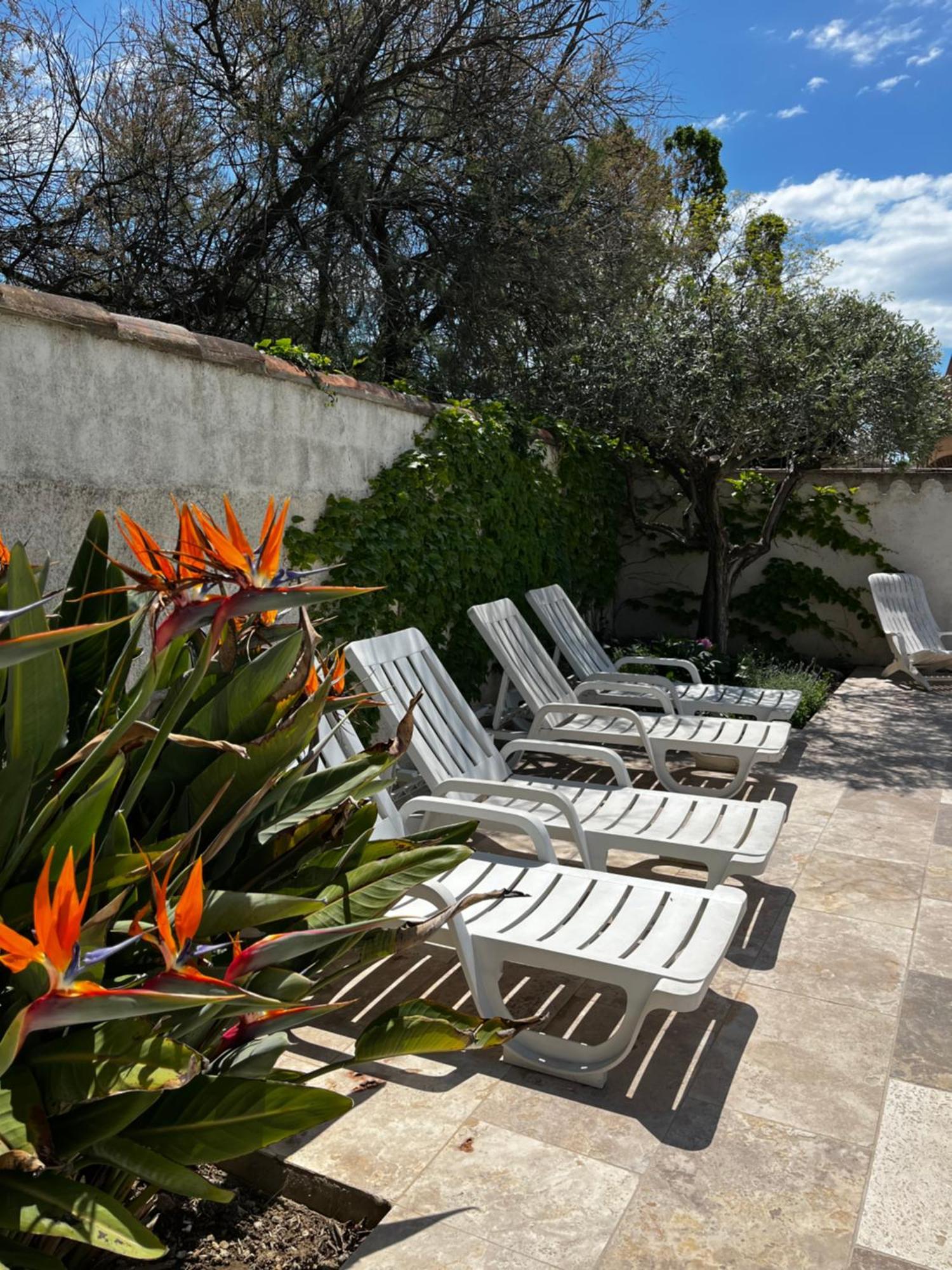 La Maison Brennus , Piscine, 15 Min Des Plages Béziers Buitenkant foto